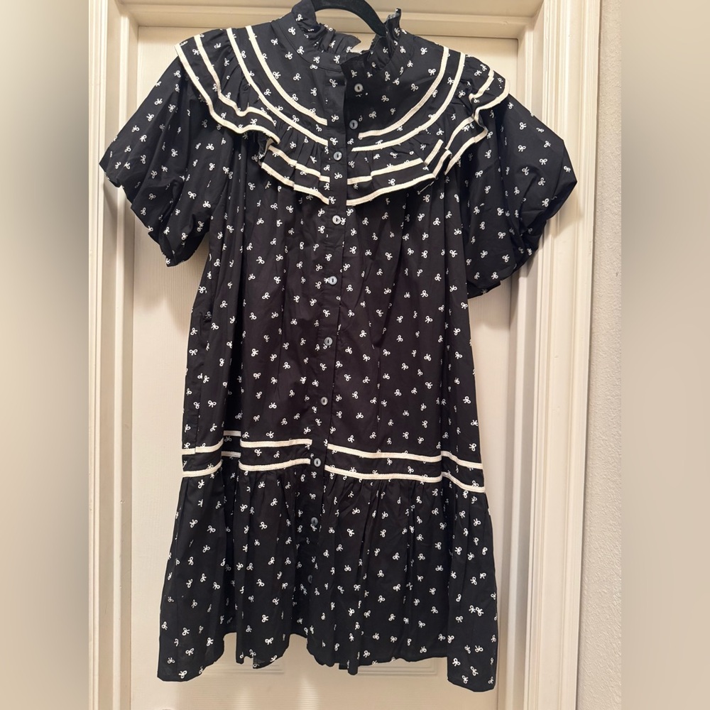 NWT Entro Black Mini Dress with White Bow Pattern Size Medium